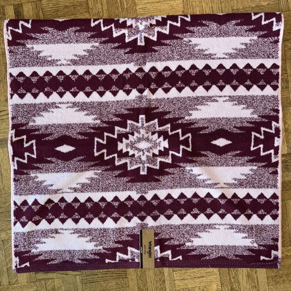 Wrangler Maroon Pink Aztec Plains Creek Western 2 Bath Hand Towels Southwestern
